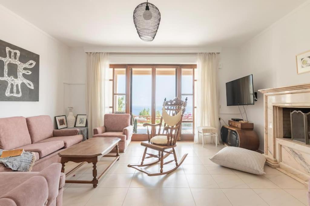 Modern Villas With Gardens And Stunning Views Ligaria  Exterior photo