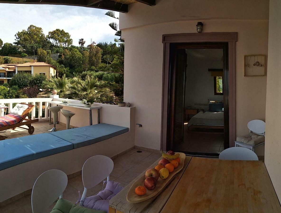Modern Villas With Gardens And Stunning Views Ligaria  Exterior photo